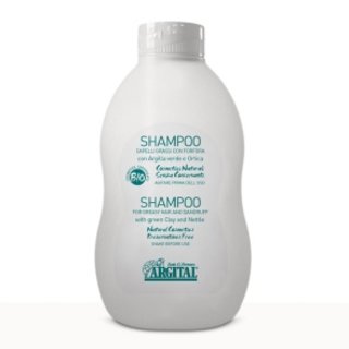 Capelli grassi con forfora
